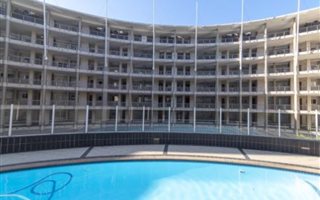 2 Bedroom Apartment in Point Waterfront