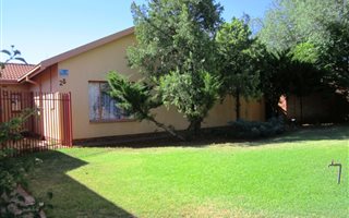 4 Bedroom House in Royldene