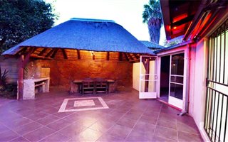 6 Bedroom House in Sharonlea