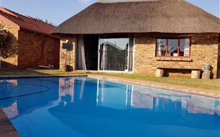 3 Bedroom House in Rooihuiskraal North
