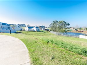 601 m² Land available in Mont Fleur Mountain Estate
