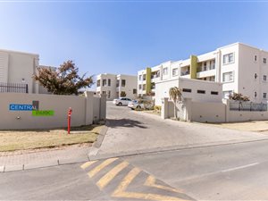 1 Bed Apartment in Dainfern