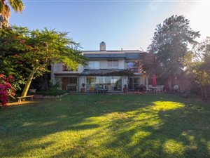 4 Bed House in Zeekoevlei