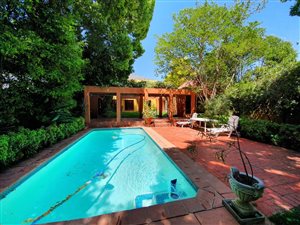 3 Bed House in Parktown North