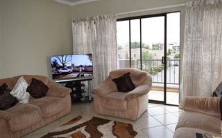 2 Bedroom House in Jansen Park