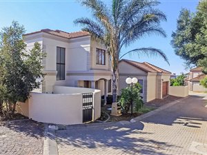 3 Bed House in Ruimsig