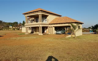 1 ha Farm in Grootfontein Estate