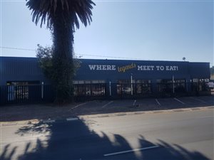 Commercial space in Selection Park