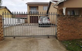 3 Bedroom House in Rockford