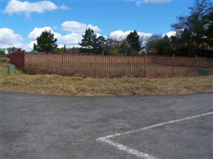 875 m² Land available in Sabie