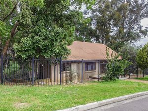 5 Bed House in Brandwacht