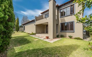 3 Bedroom House in Cedar Lakes