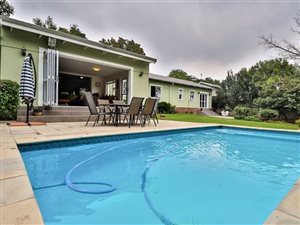 4 Bed House in Lakeside Village