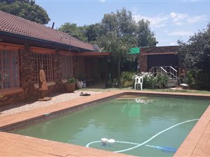 3 Bed House in Mayberry Park