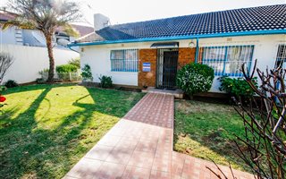 3 Bedroom House in Mackenzie Park