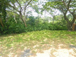 2102 m² Land available in Umtentweni