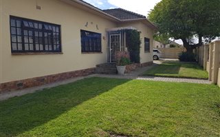 3 Bedroom House in Glenlily