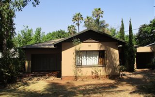 7 Bedroom House in Hatfield