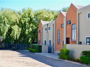 1 Bed Flat in Darrenwood