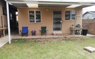 2 Bedroom House in Rockford