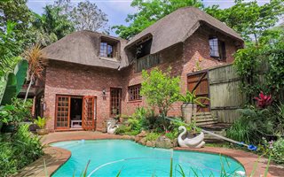 4 Bedroom House in Cowies Hill