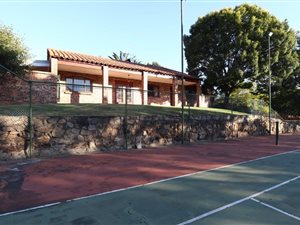 5 Bed House in Hurlingham