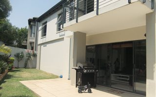 3 Bedroom Apartment in Wendywood