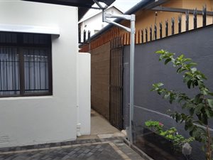 1 Bed Apartment in Strand Central
