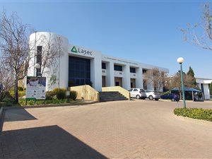 2714 m² Industrial space in Randjespark
