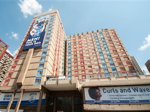 2 Bed Apartment in Johannesburg Central