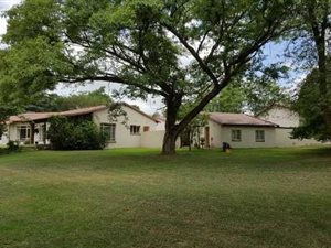 4 Bed House in Chartwell