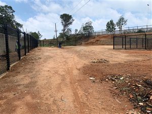 2000 m² Land available in Linbro Park
