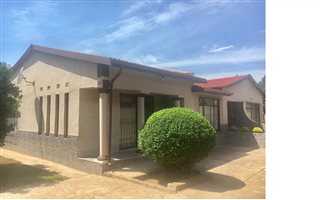 4 Bedroom House in Blanchville