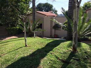 2 Bed Townhouse in Waterkloof