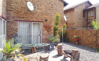 3 Bedroom Duplex in Vanderbijlpark CE2