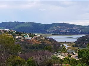 1062 m² Land available in Eastford Glen