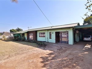 2 Bed House in Daspoort