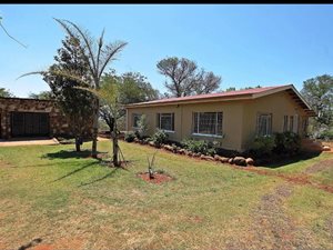 22.8 ha Farm in Lydenburg