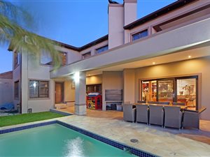 5 Bed House in Haasendal