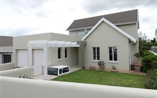 3 Bedroom House in Schonenberg Estate