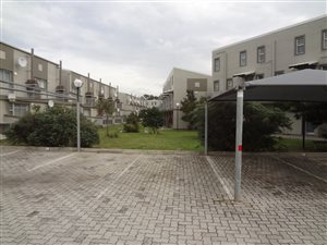 1 Bed Apartment in Humewood