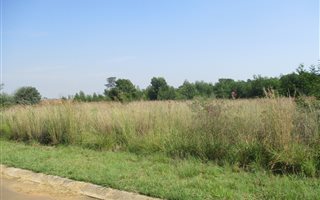 5000 m² Land available in Mooikloof Equestrian Estate