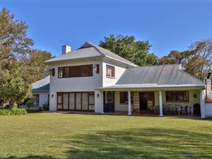 3 Bed House in Stormsrivier