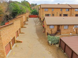 2 Bedroom Townhouse in Southcrest
