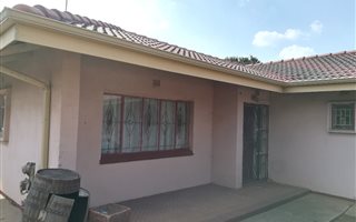 3 Bedroom House in Vanderbijlpark CW4