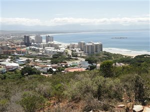 510 m² Land available in Heiderand