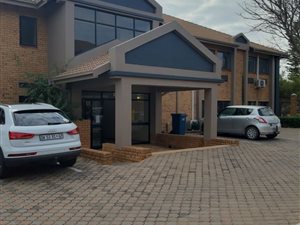 243 m² Office Space in Newlands