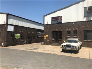 328 m² Industrial space in Brakpan North