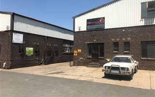 328 m² Industrial space in Brakpan North