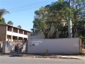 2 Bed Duplex in Morningside